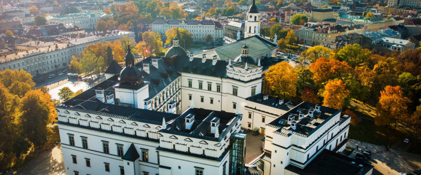 Monika Krilaviciene 2018 Ruduo Diena Valdovu rumai is virsaus horizontali (1)_0.jpg